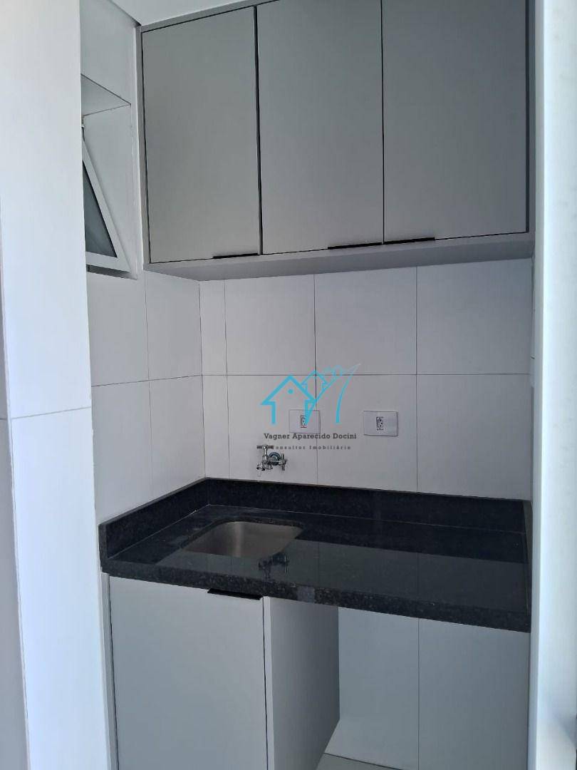 Apartamento para alugar com 2 quartos, 49m² - Foto 4