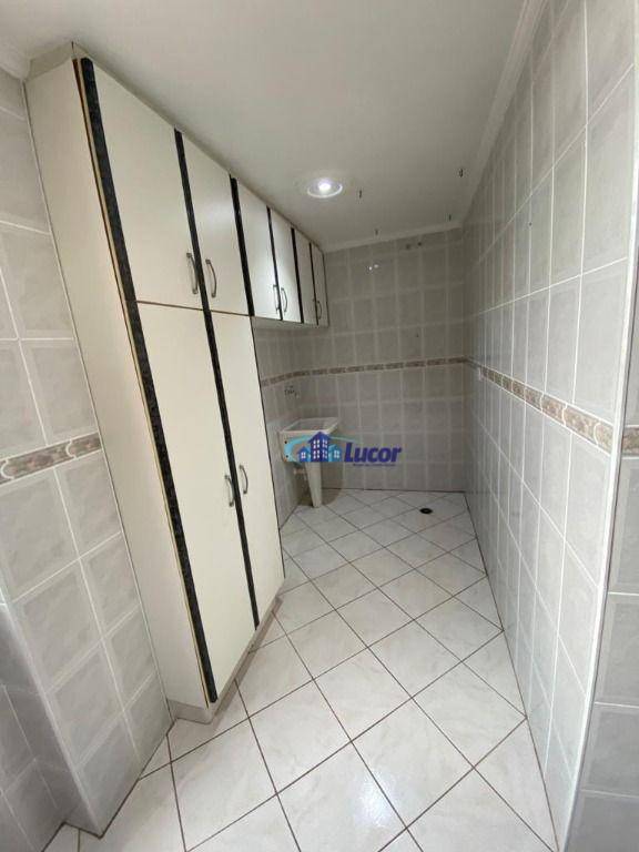 Apartamento à venda com 3 quartos, 91m² - Foto 15