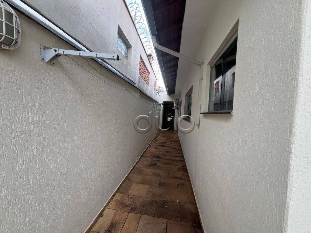 Casa para alugar com 3 quartos, 186m² - Foto 25