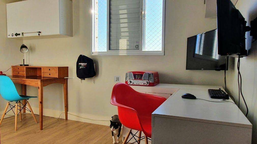 Apartamento à venda com 2 quartos, 67m² - Foto 11