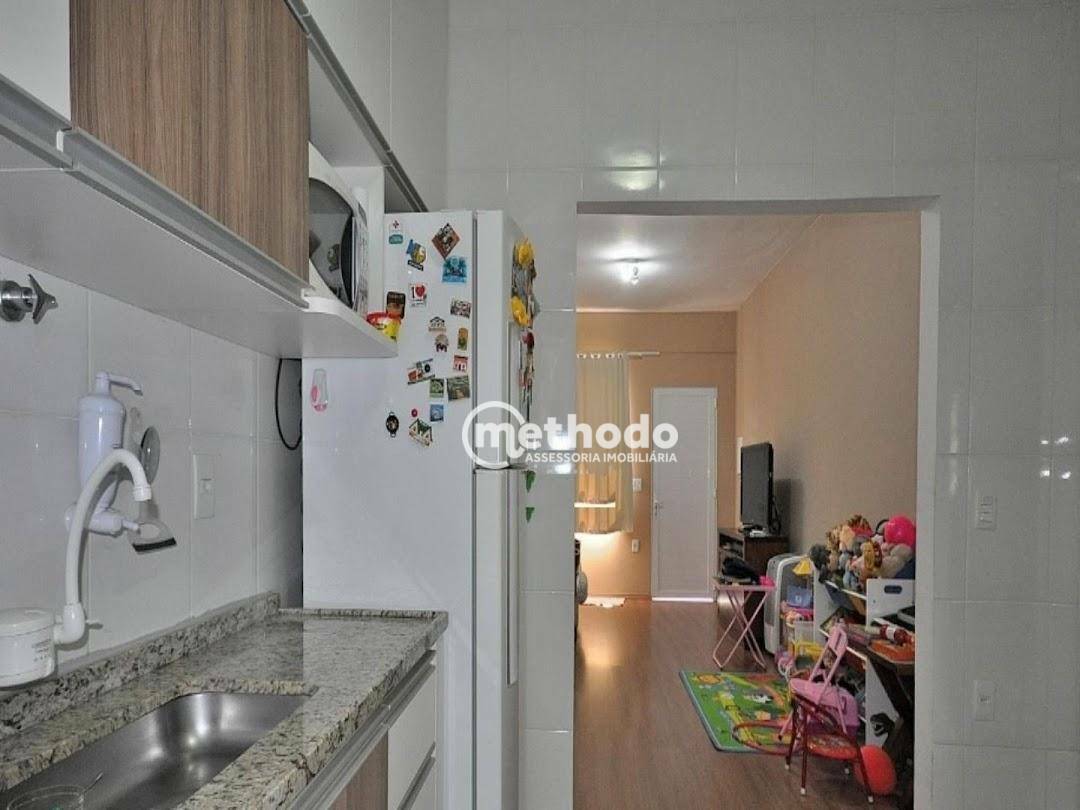 Casa à venda com 3 quartos, 140m² - Foto 3