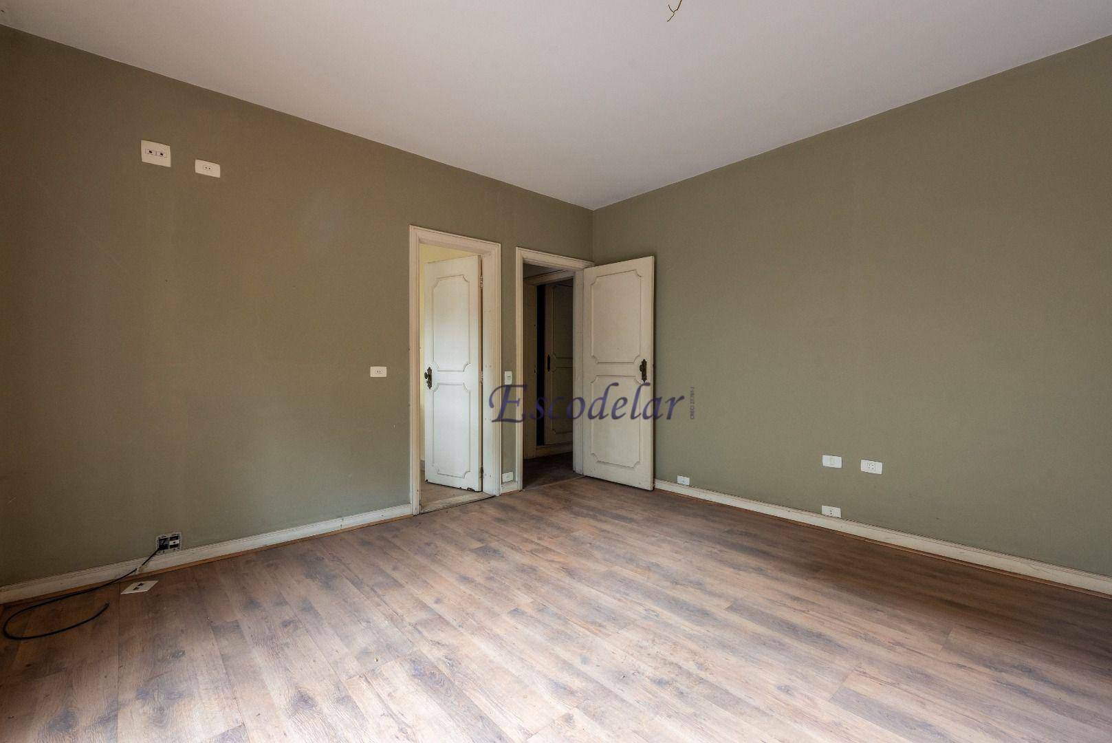 Casa à venda com 4 quartos, 400m² - Foto 19