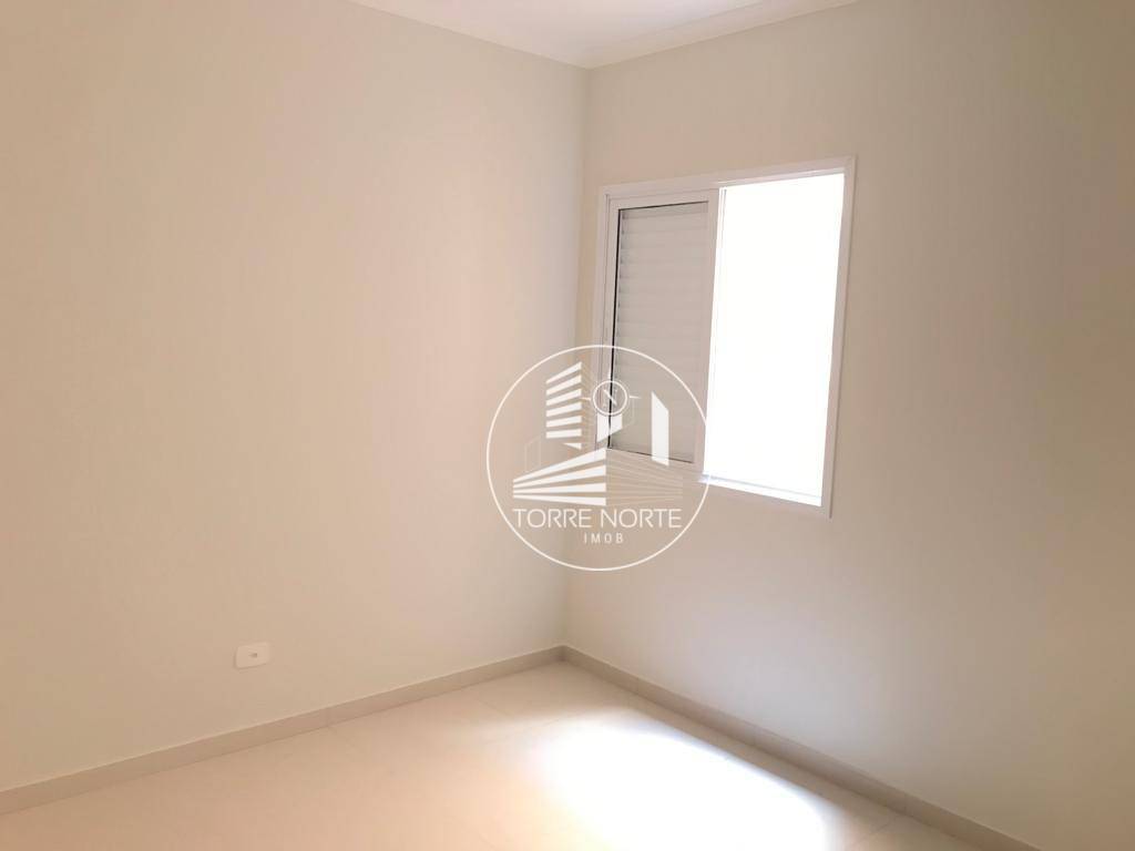 Casa à venda com 3 quartos, 157m² - Foto 14