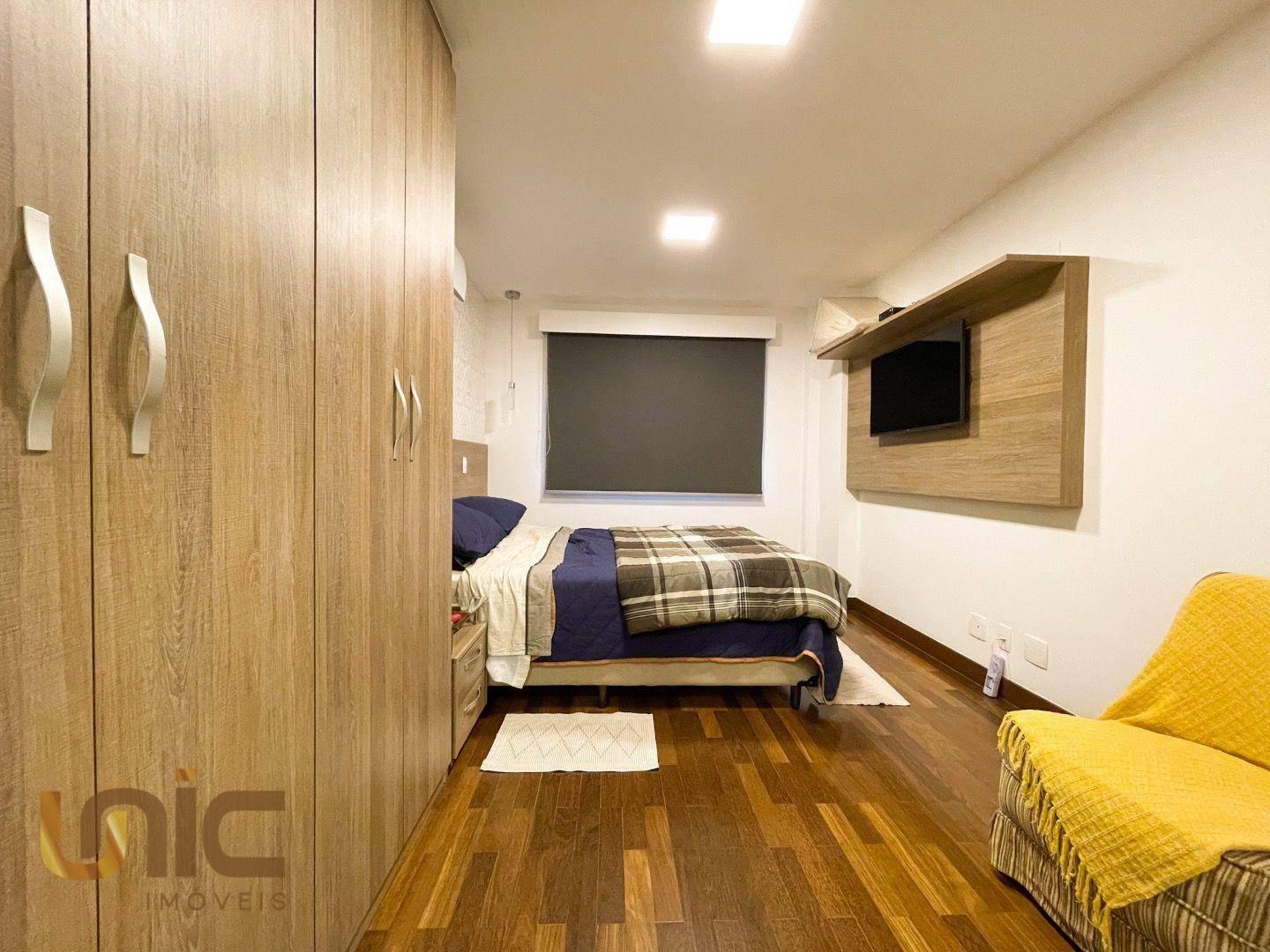 Apartamento à venda com 3 quartos, 125m² - Foto 9