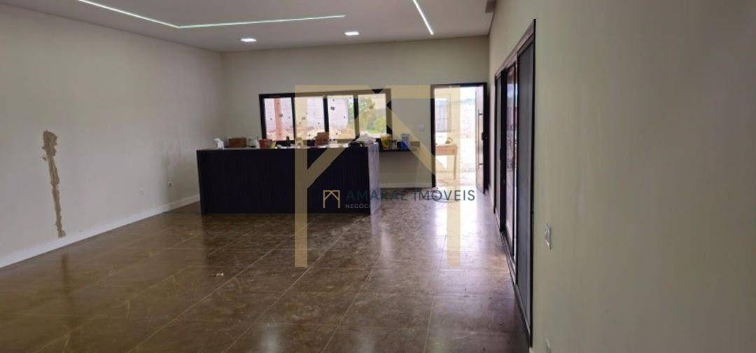 Chácara à venda com 3 quartos, 250m² - Foto 11