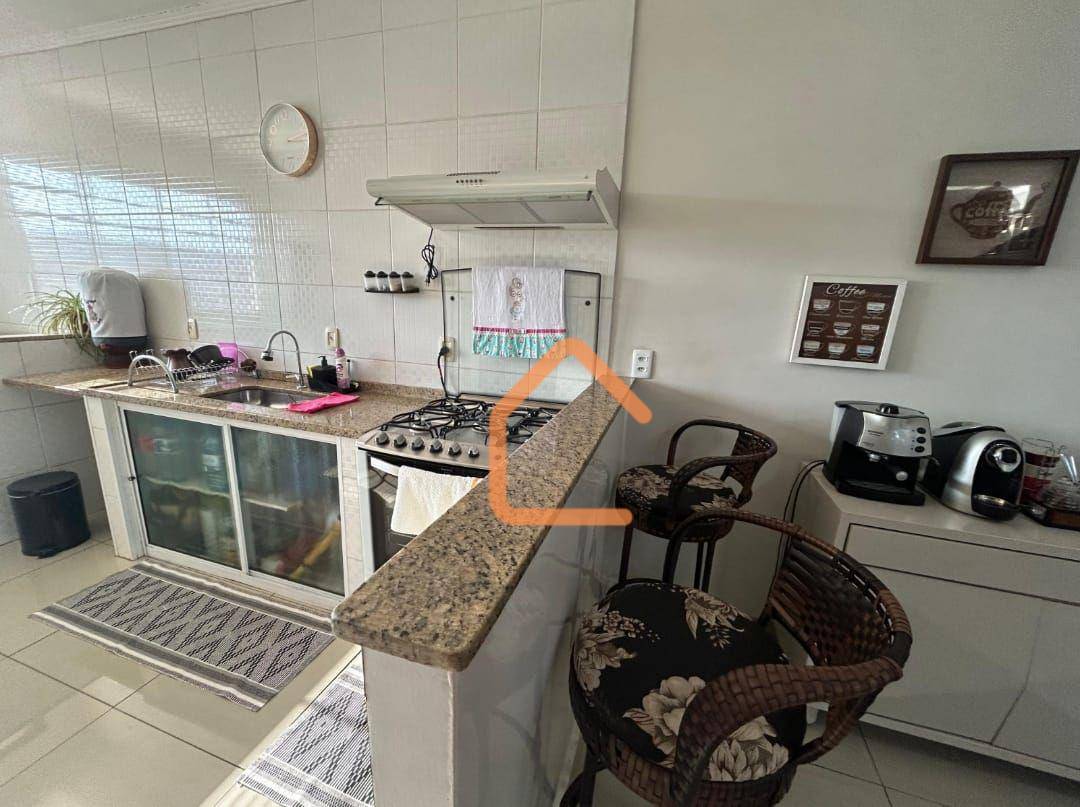 Apartamento à venda com 2 quartos, 86m² - Foto 3