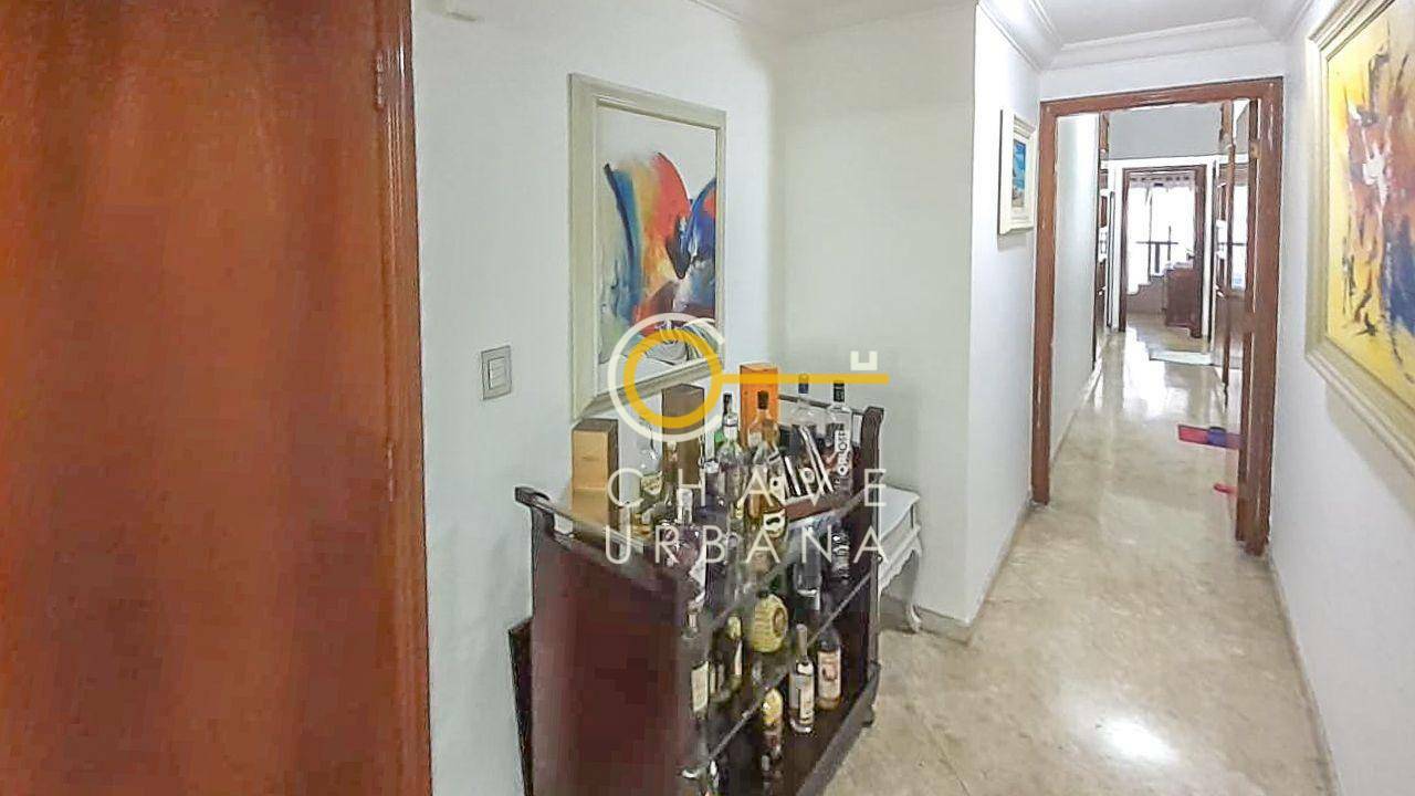 Apartamento à venda com 3 quartos, 187m² - Foto 8