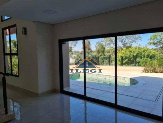 Casa de Condomínio à venda com 3 quartos, 220m² - Foto 4