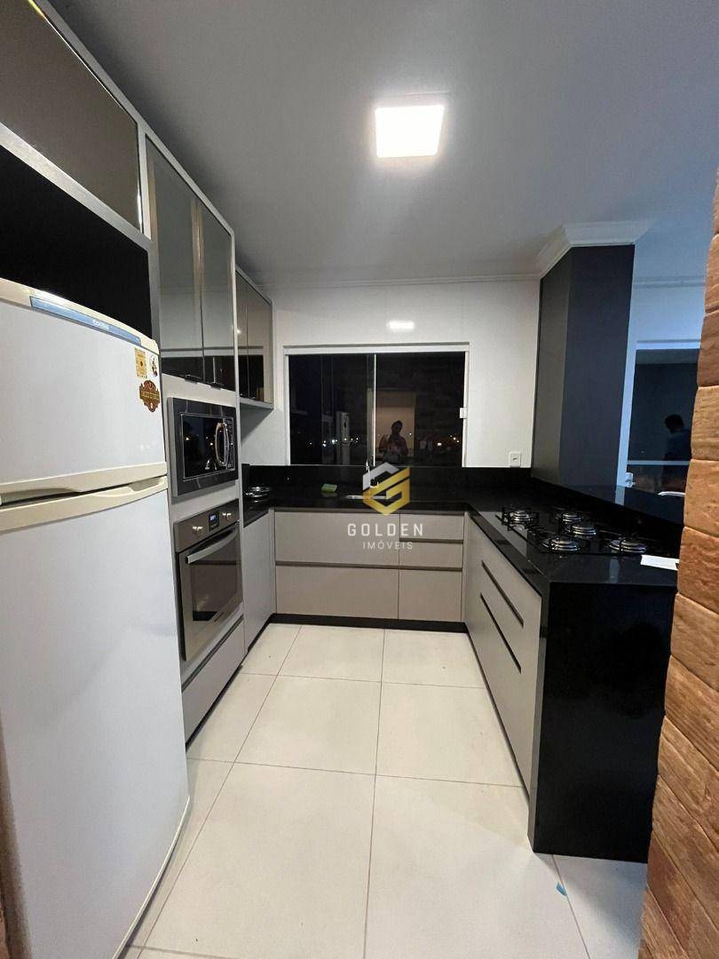 Apartamento à venda com 2 quartos, 60m² - Foto 4