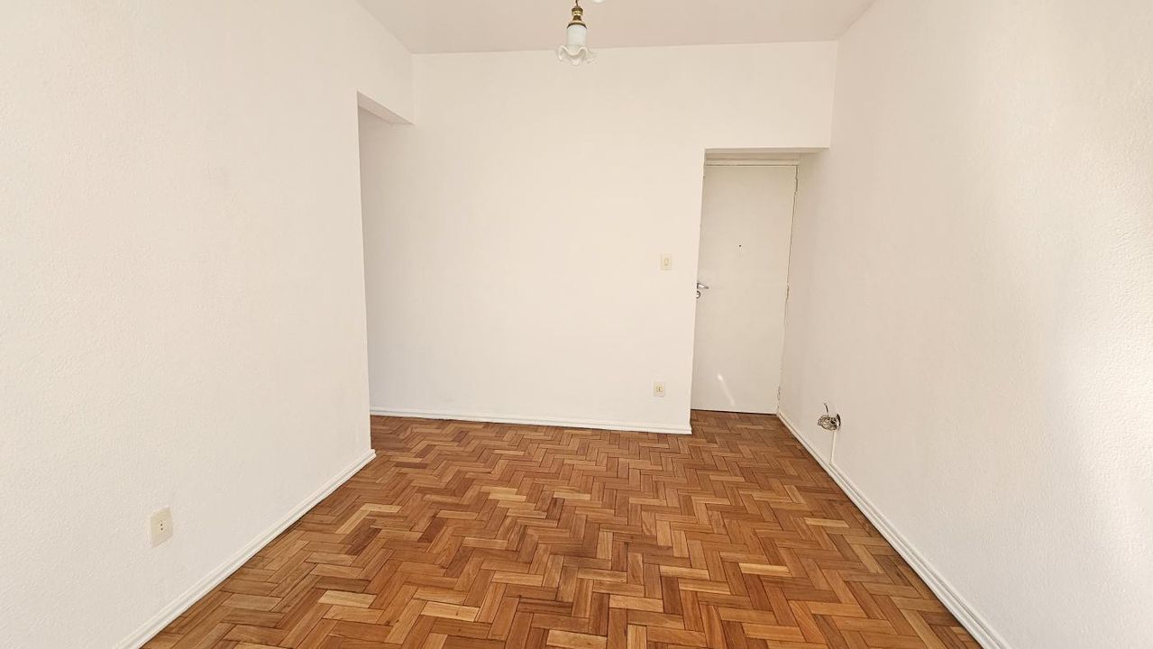 Apartamento à venda com 1 quarto, 37m² - Foto 3