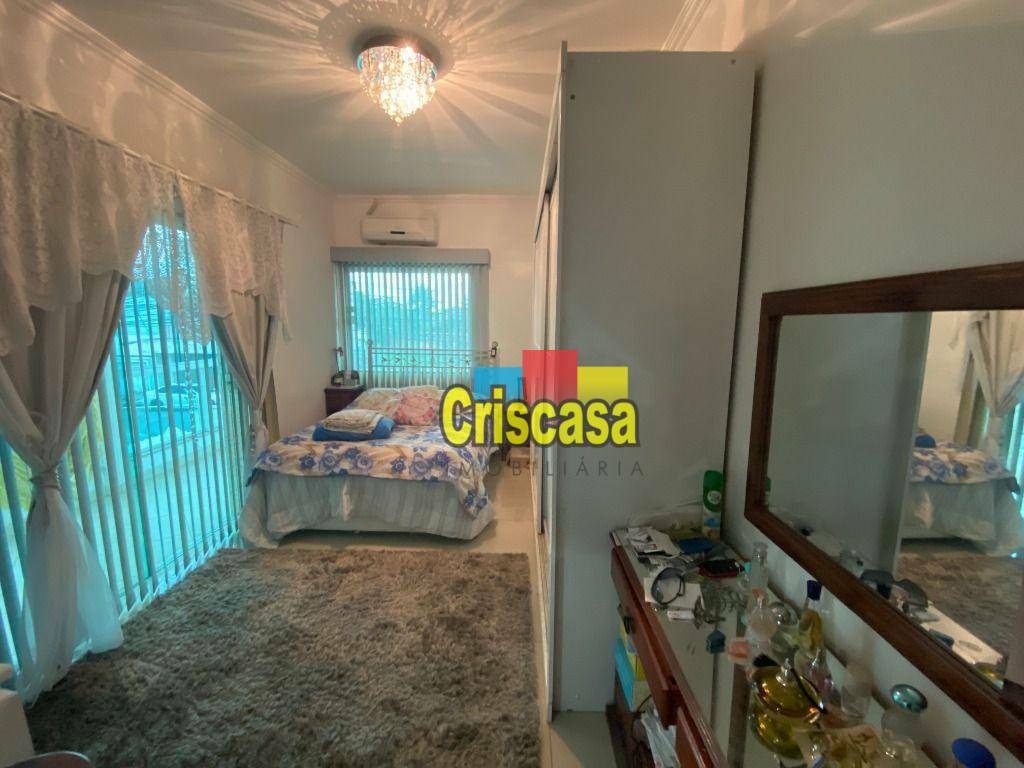 Casa à venda com 6 quartos, 250m² - Foto 31