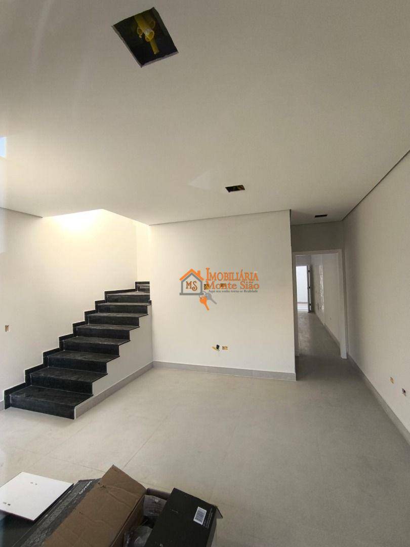 Sobrado à venda com 3 quartos, 135m² - Foto 4