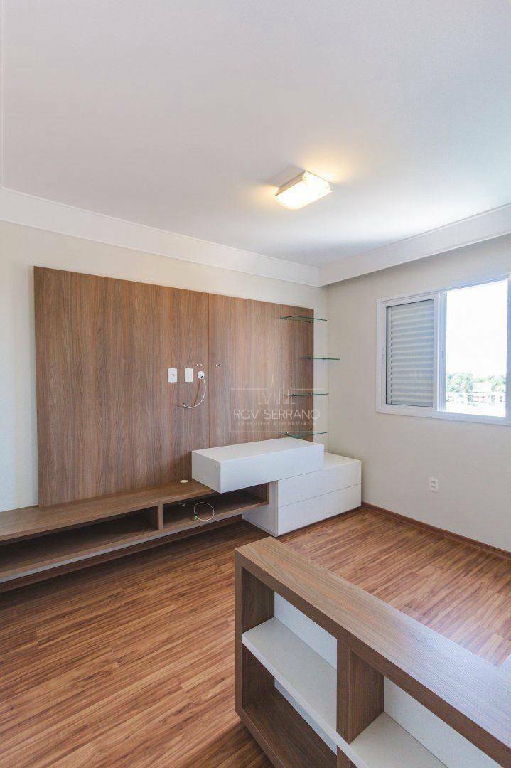 Apartamento para alugar com 2 quartos, 107m² - Foto 15