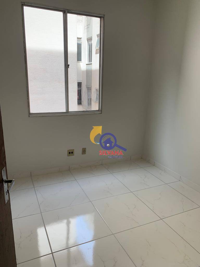 Apartamento à venda com 3 quartos, 77m² - Foto 12