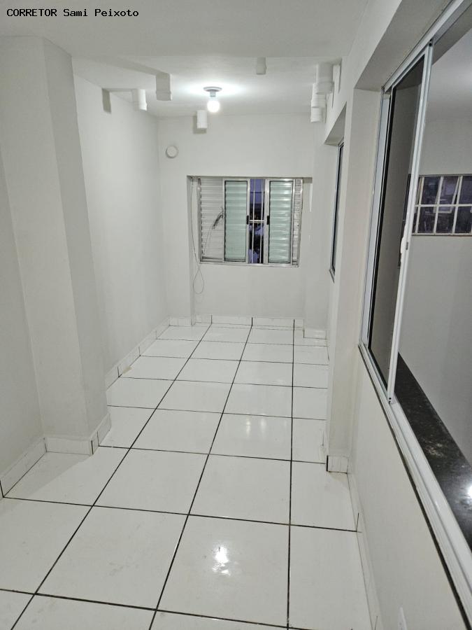 Conjunto Comercial-Sala para alugar com 1 quarto, 230m² - Foto 2