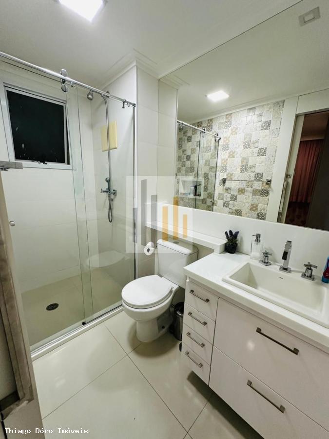 Apartamento à venda com 2 quartos, 107m² - Foto 12