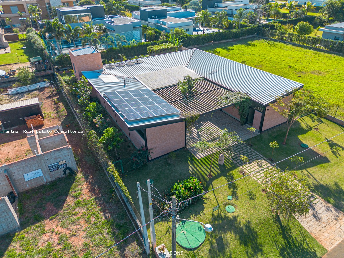 Casa de Condomínio à venda com 4 quartos, 1020m² - Foto 1