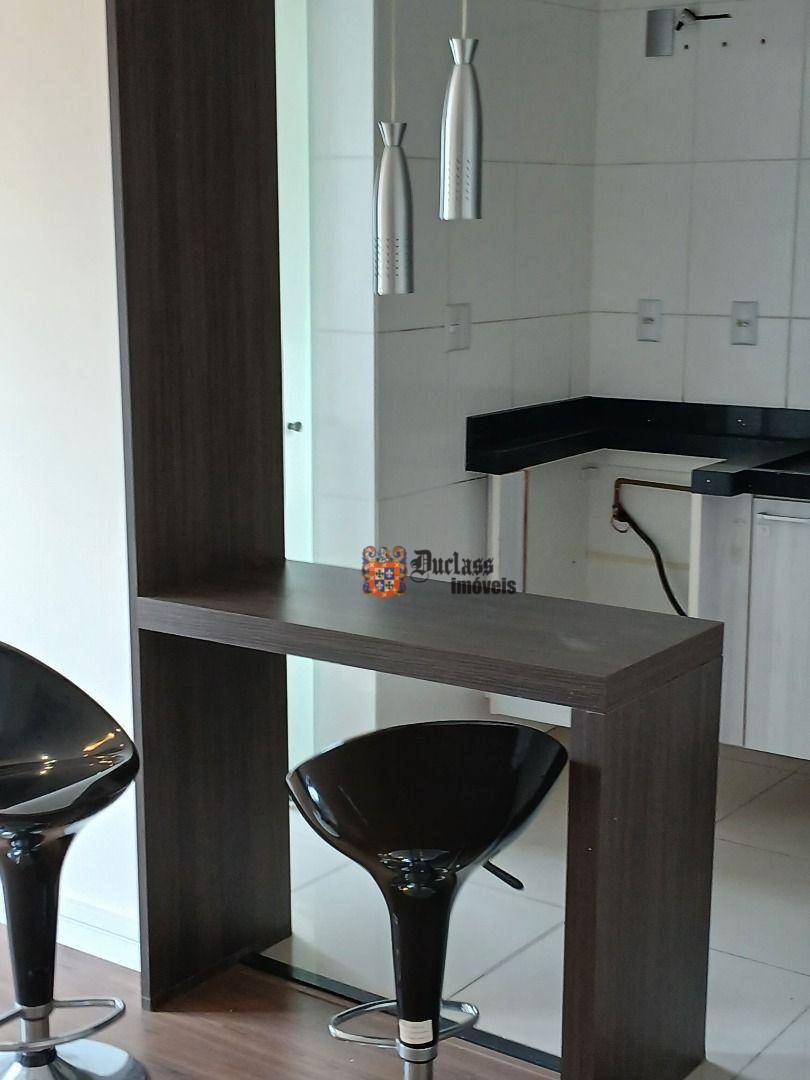 Apartamento à venda com 2 quartos, 55m² - Foto 7