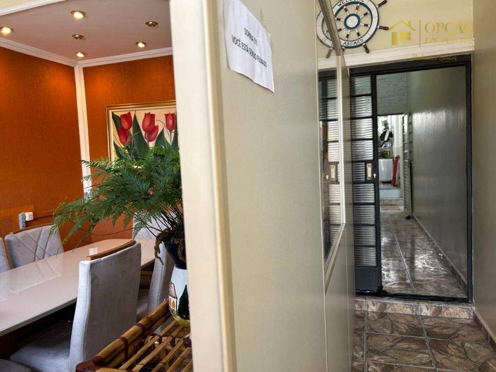 Casa, 3 quartos, 180 m² - Foto 4