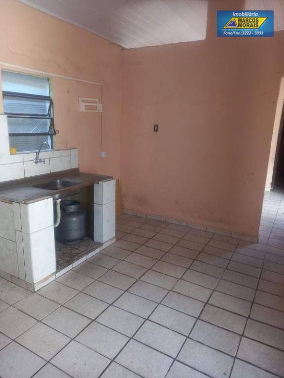 Casa à venda com 2 quartos, 180m² - Foto 15