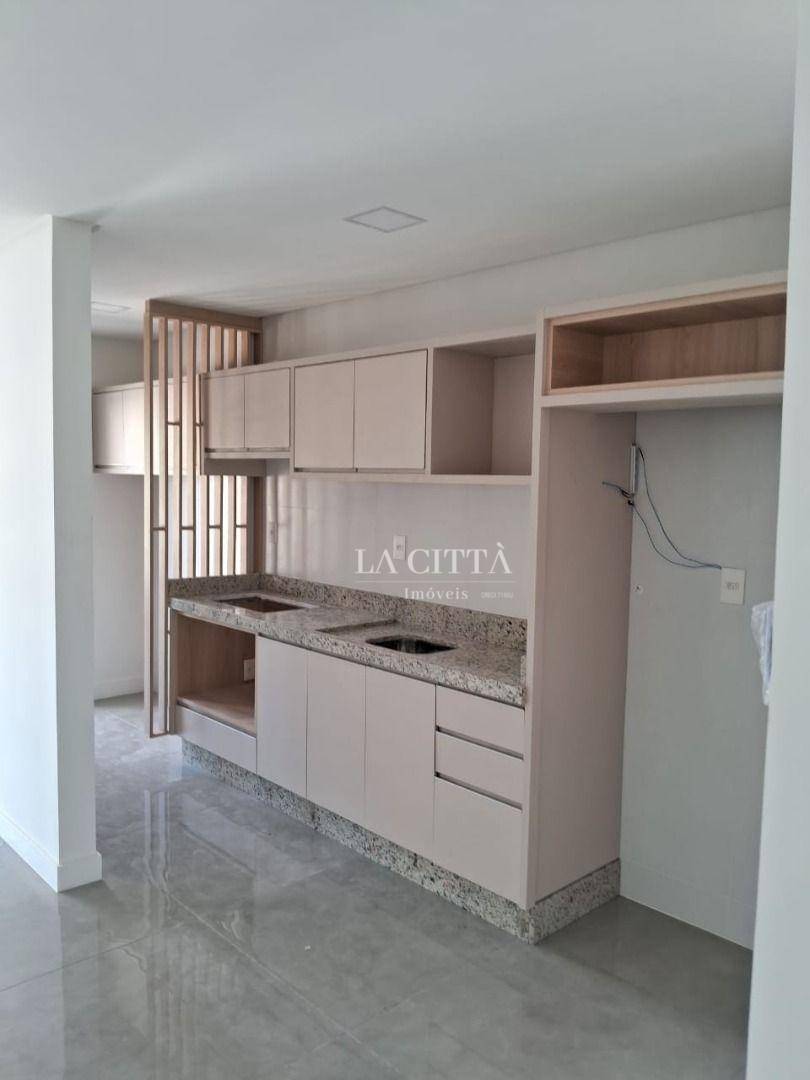 Apartamento para alugar com 2 quartos, 73m² - Foto 41