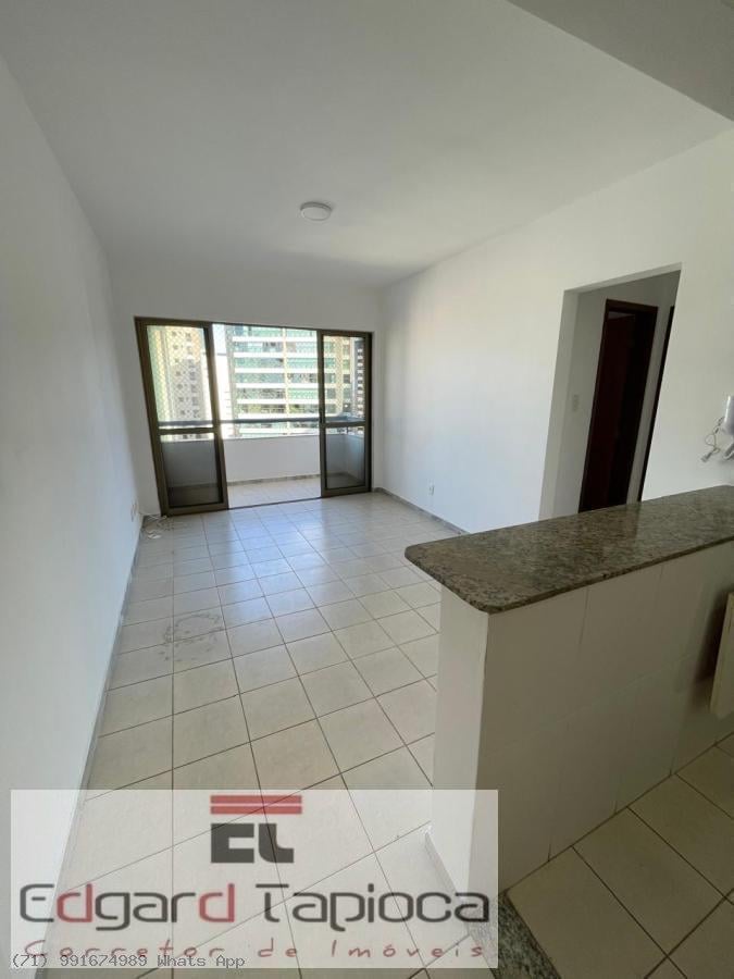 Apartamento à venda com 1 quarto, 45m² - Foto 1