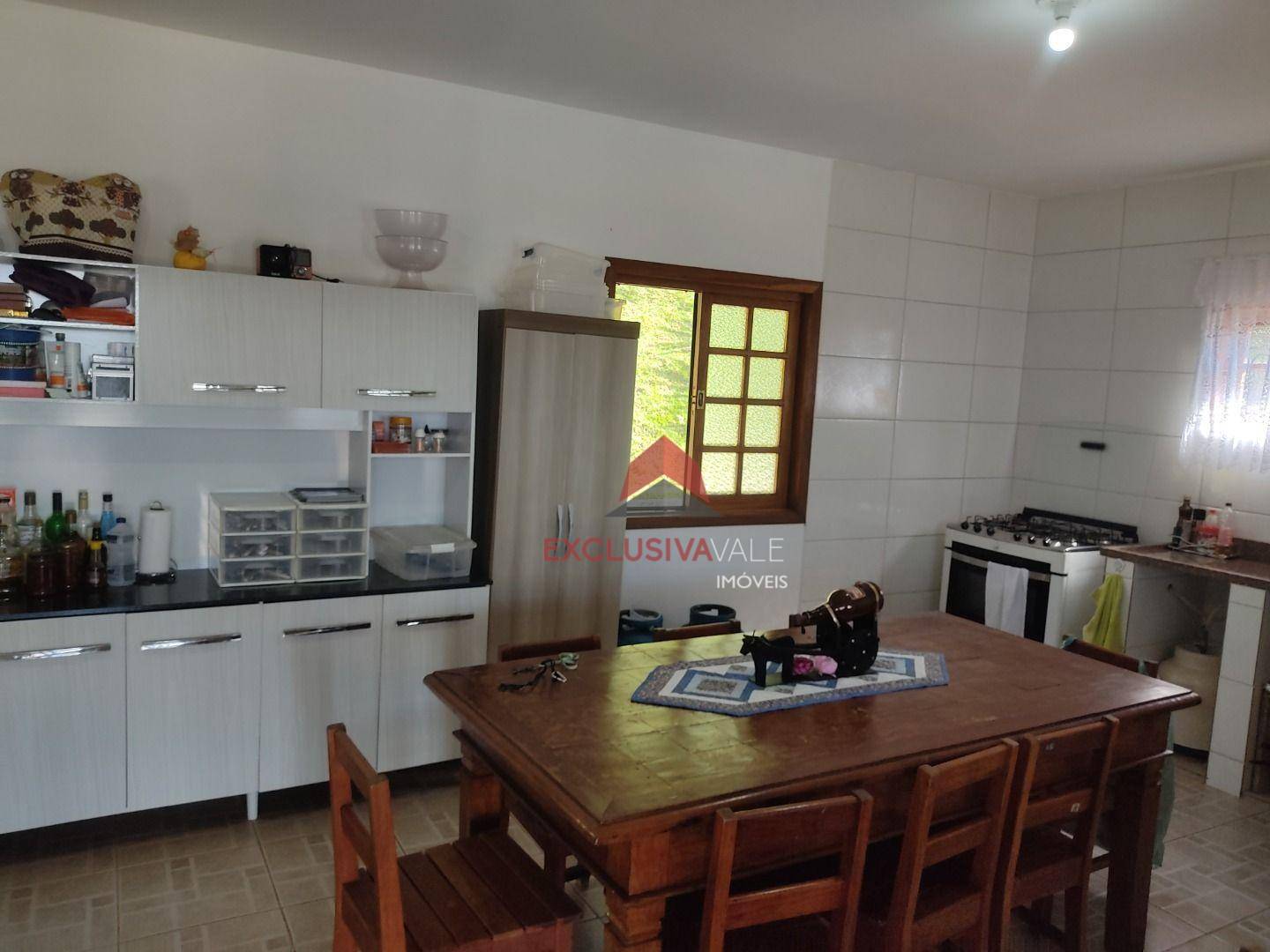 Chácara à venda com 6 quartos, 350m² - Foto 9