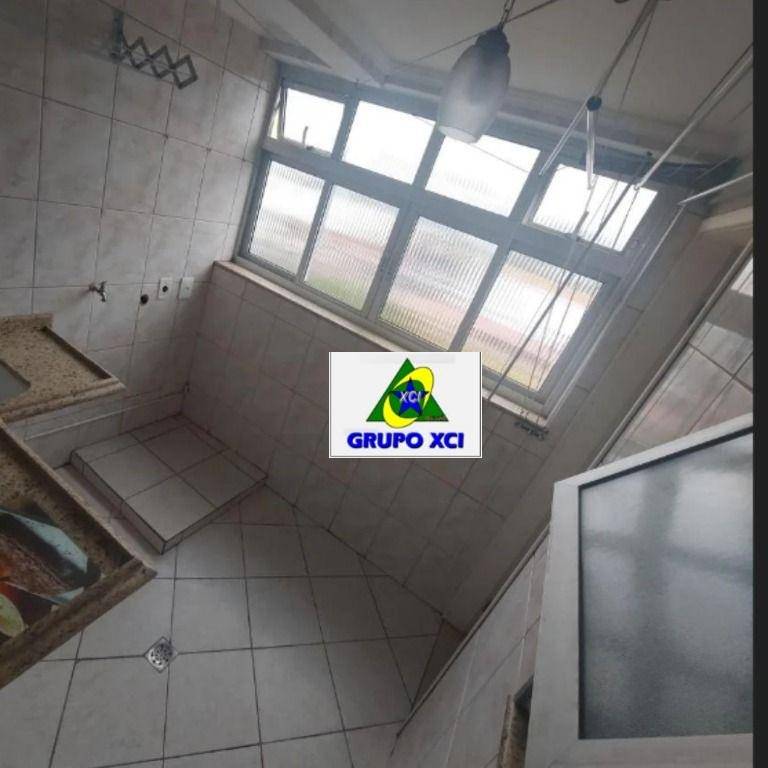 Apartamento à venda com 2 quartos, 70m² - Foto 6