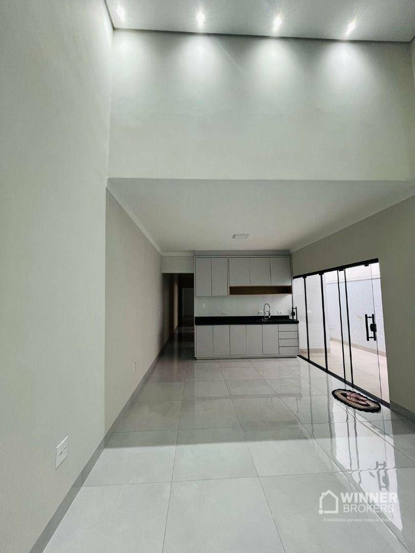 Casa à venda com 3 quartos, 99m² - Foto 18