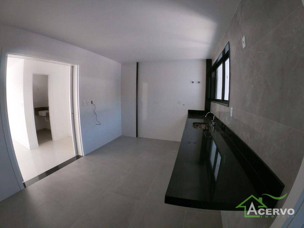 Apartamento à venda com 3 quartos, 160m² - Foto 12