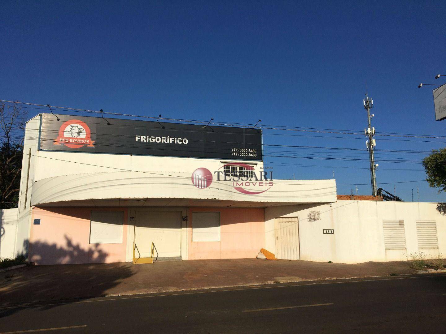 Depósito-Galpão-Armazém à venda e aluguel, 214m² - Foto 1