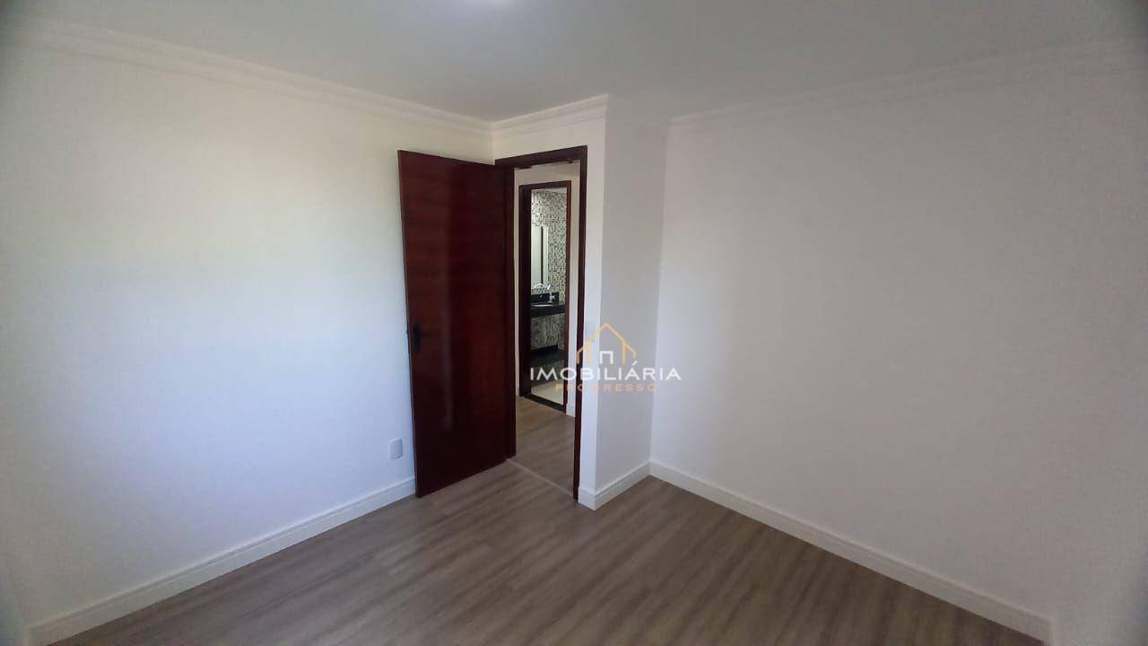 Apartamento à venda com 2 quartos, 42m² - Foto 18