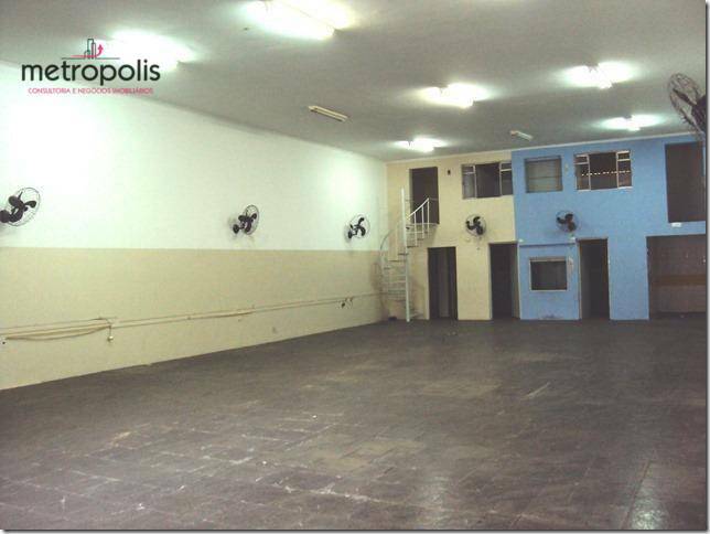 Prédio Inteiro à venda e aluguel, 900m² - Foto 1