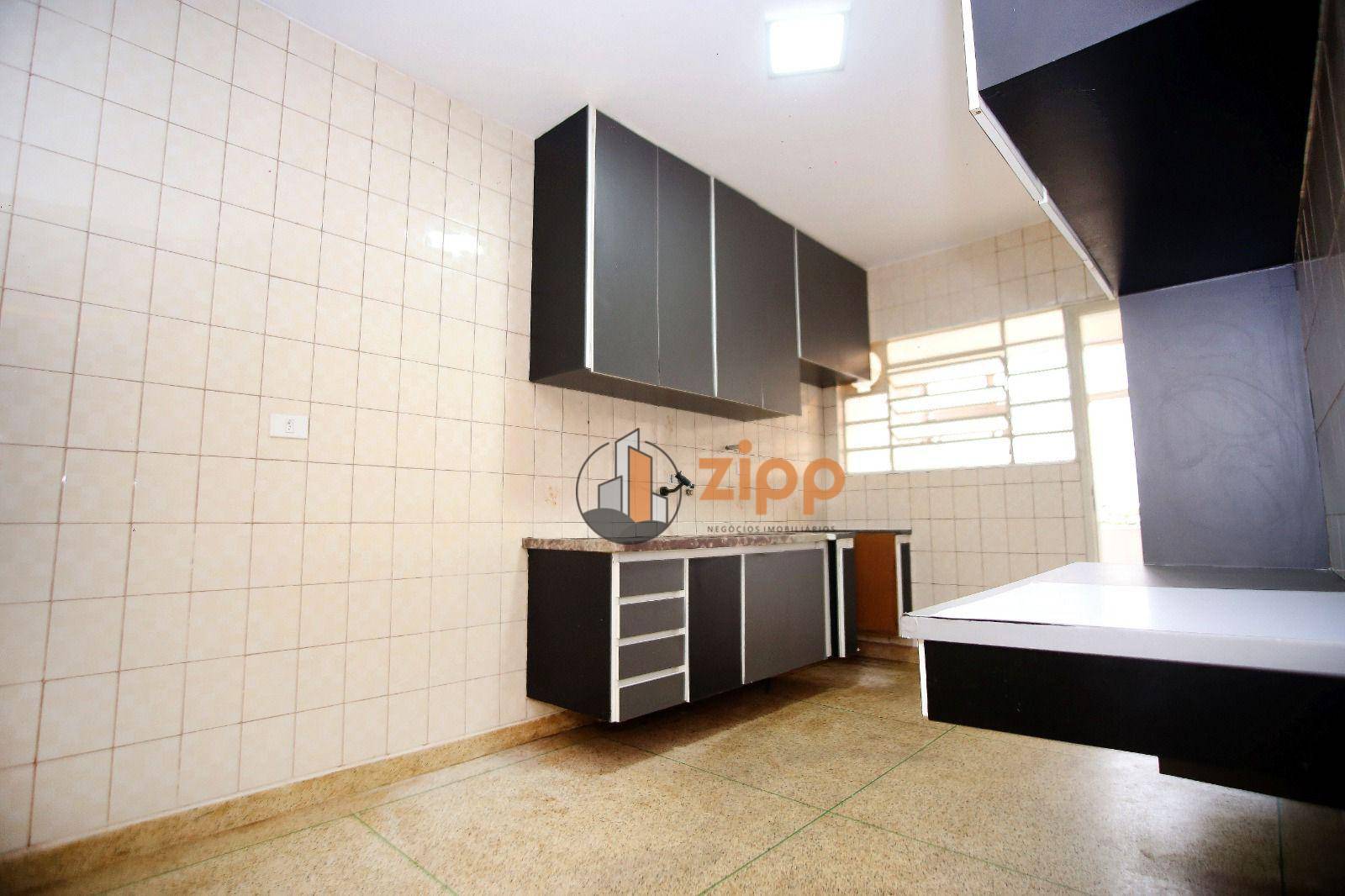 Apartamento à venda com 2 quartos, 78m² - Foto 7