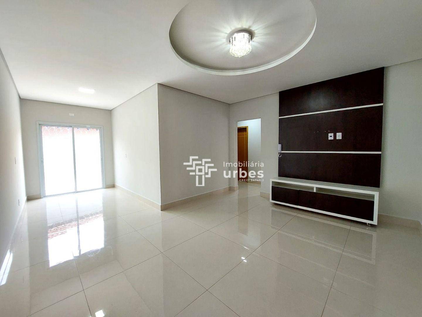 Apartamento para alugar com 3 quartos, 76m² - Foto 1