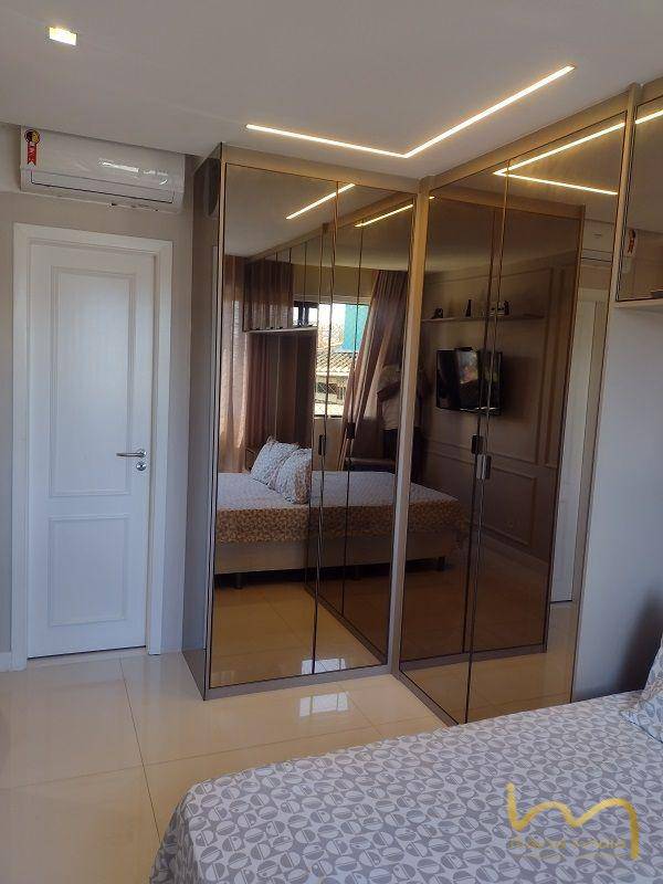 Apartamento à venda com 2 quartos, 64m² - Foto 14