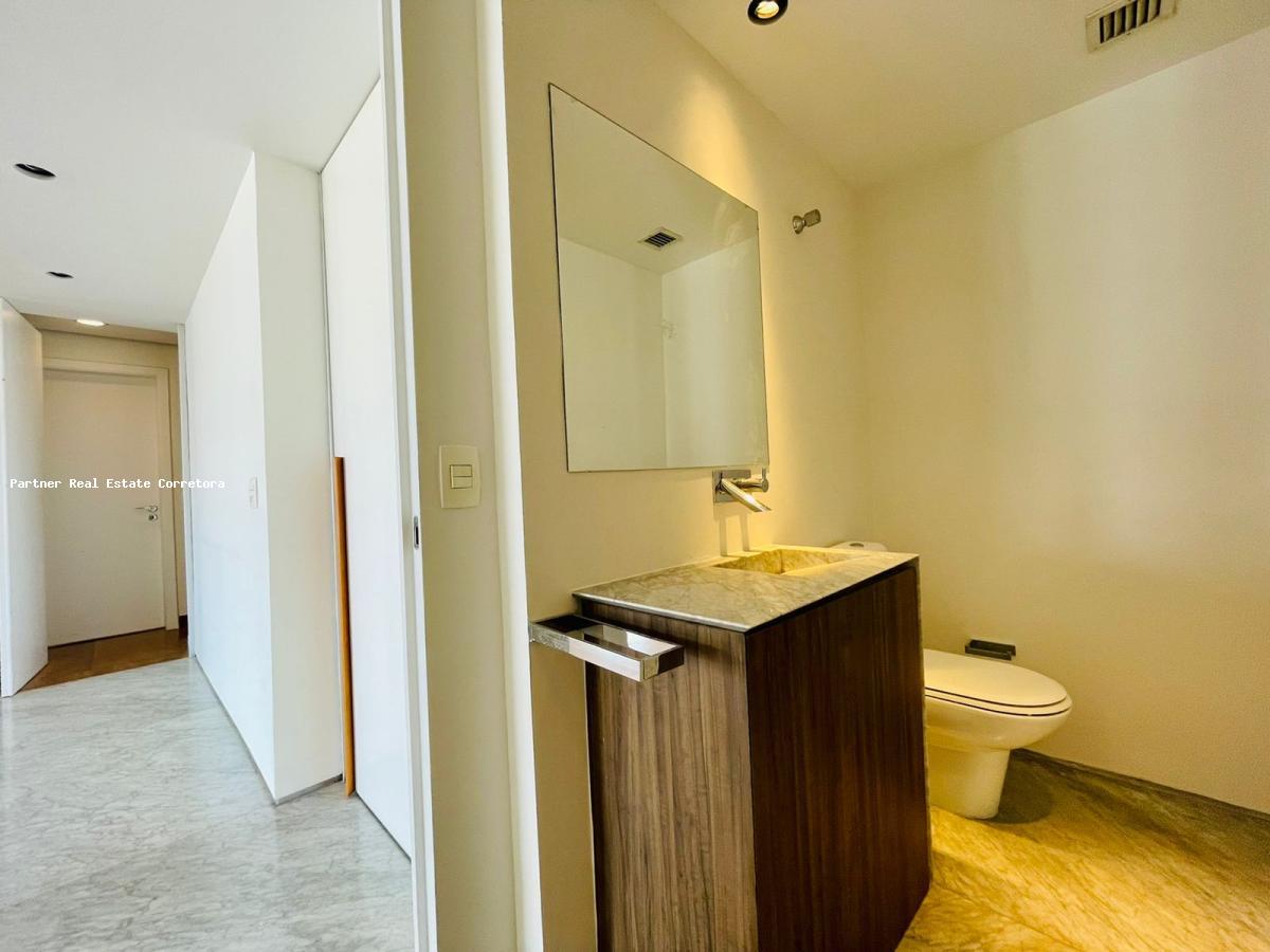 Apartamento à venda com 3 quartos, 215m² - Foto 31