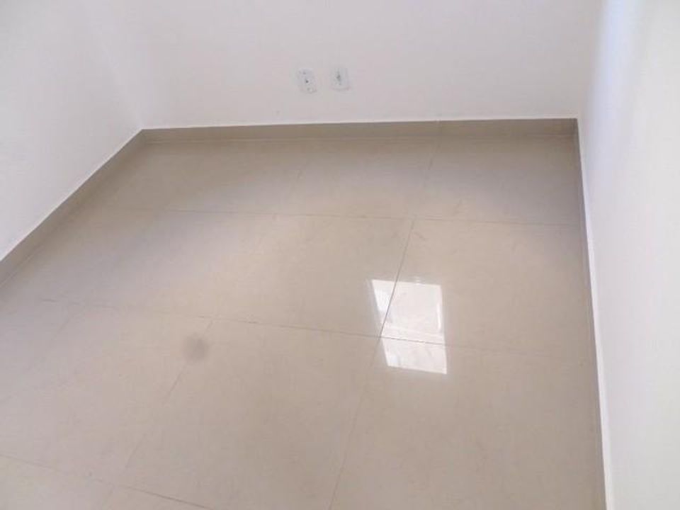 Apartamento à venda com 2 quartos, 55m² - Foto 3