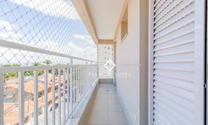 Apartamento à venda com 3 quartos, 84m² - Foto 2