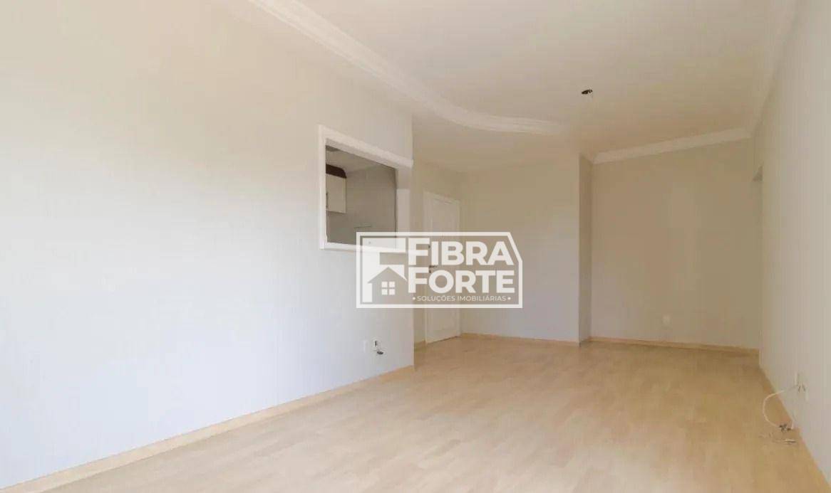 Apartamento à venda com 2 quartos, 70m² - Foto 5