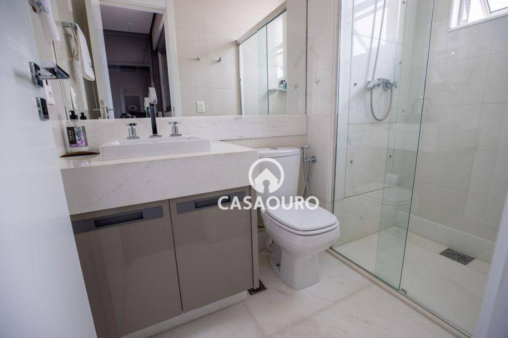 Apartamento à venda com 4 quartos, 197m² - Foto 29