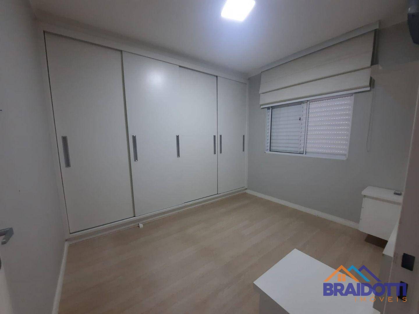 Apartamento à venda com 2 quartos, 56m² - Foto 9