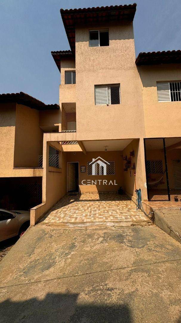 Sobrado à venda com 3 quartos, 200m² - Foto 27