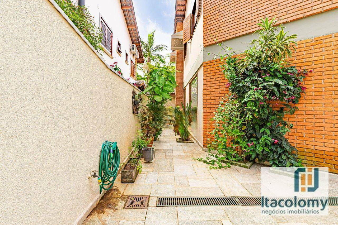 Casa de Condomínio à venda com 3 quartos, 350m² - Foto 48