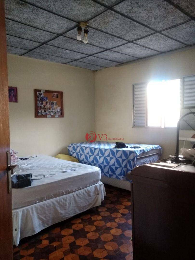 Casa à venda com 2 quartos, 198m² - Foto 6