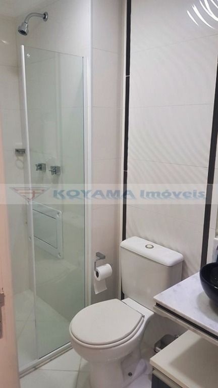 Apartamento à venda com 2 quartos, 62m² - Foto 32