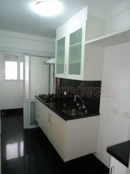 Apartamento para alugar com 2 quartos, 72m² - Foto 13