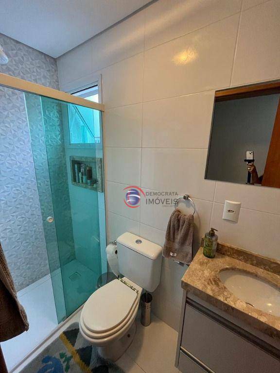 Apartamento à venda com 2 quartos, 70m² - Foto 9