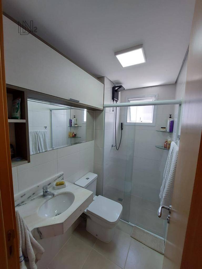 Apartamento à venda com 2 quartos, 76m² - Foto 16