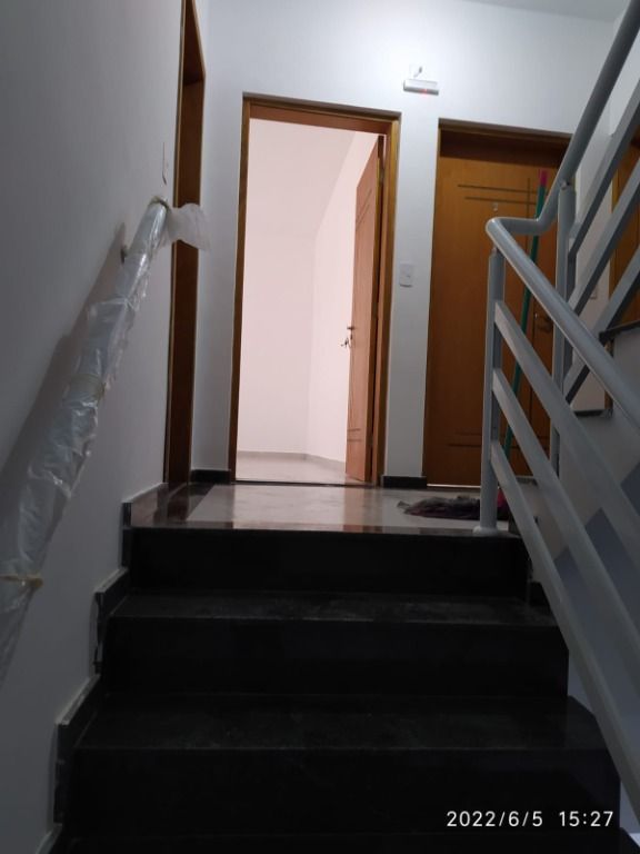 Apartamento à venda com 2 quartos, 60m² - Foto 15